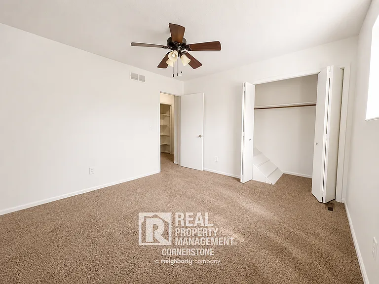 5735 E G Ave #6 — Photo 9