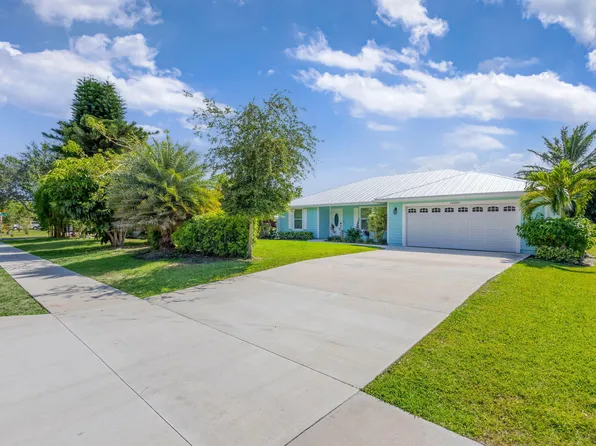 10600 SE Gomez Avenue, Hobe Sound, FL 33455