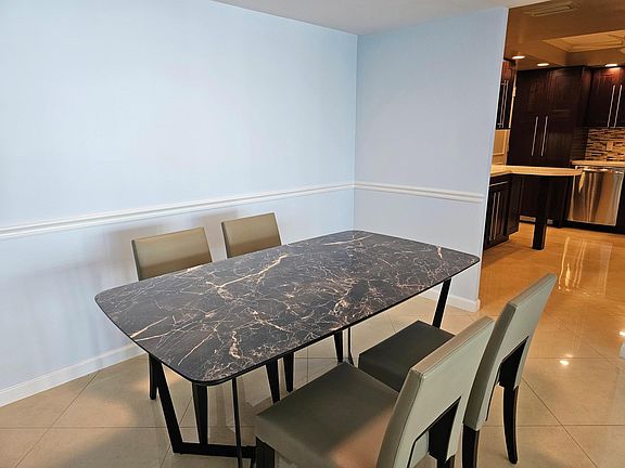 5th image of 4100 Galt Ocean Drive #1111