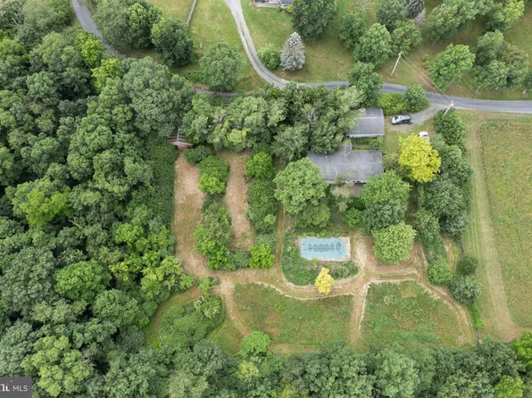 137 Tyler Rd, Centre Hall, PA 16828