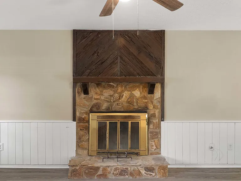 715 Cool Brook Ct — Photo 5