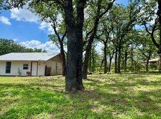 306 Dean Rd, Weatherford, TX 76087