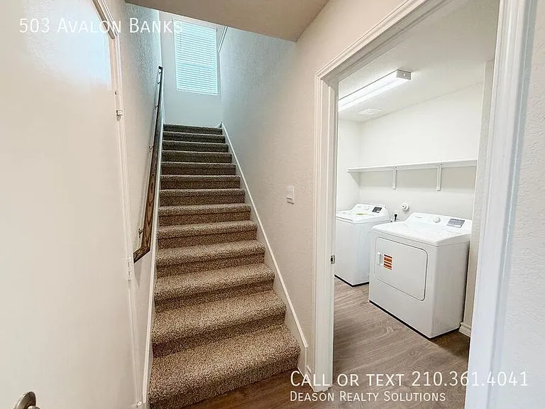 503 Avalon Banks — Photo 27
