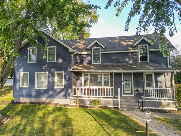 158 N Oak St, Manteno, IL 60950