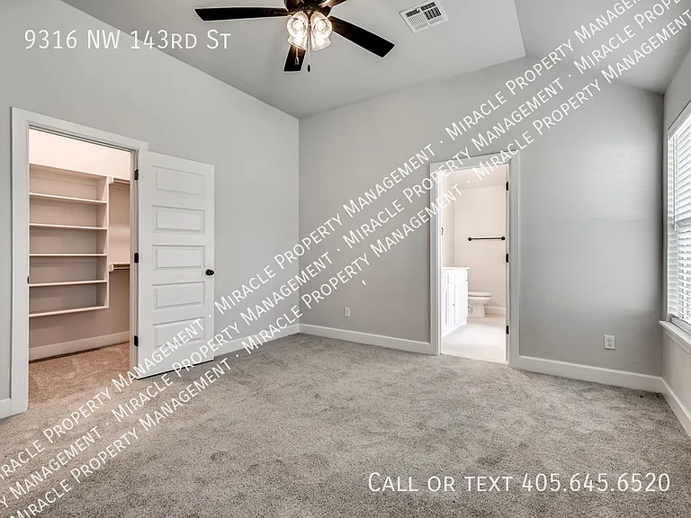 9316 NW 143rd St — Photo 21
