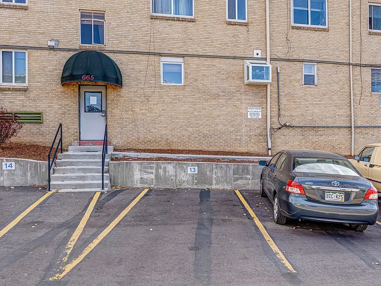 665 N Washington St #8C — Photo 10