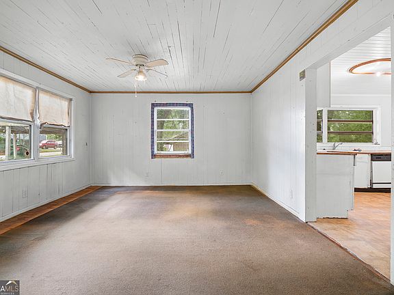 4th image of 710 Murphey St