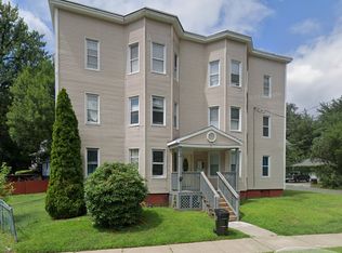 96 Nonotuck Ave #3R, Chicopee, MA 01013