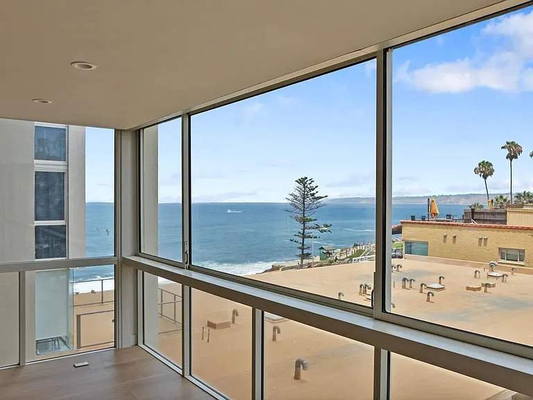 939 Coast Blvd #6F — Photo 6