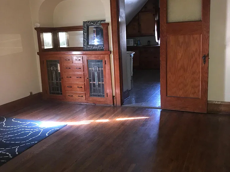 2403 N 8th St — Photo 16