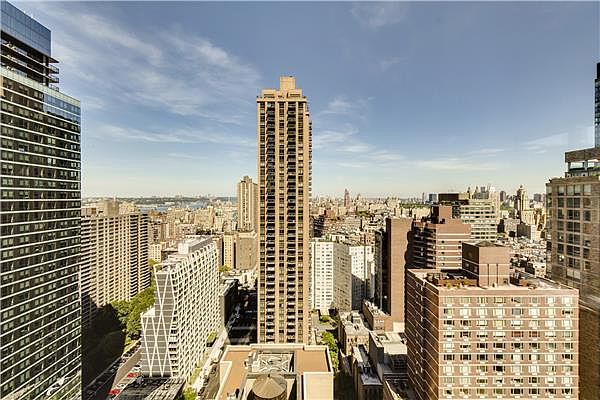 1st image of 160 W 66th St APT 28C