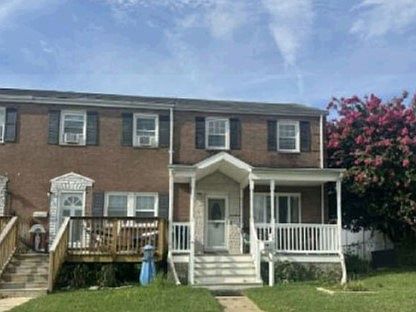 1st image of 8269 Del Haven Rd