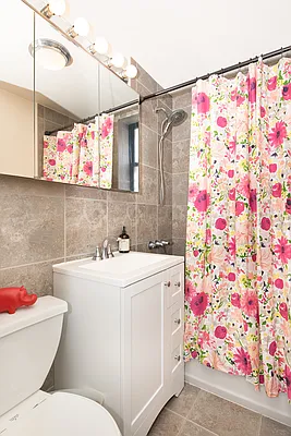 Rented by Douglas Elliman | media 4