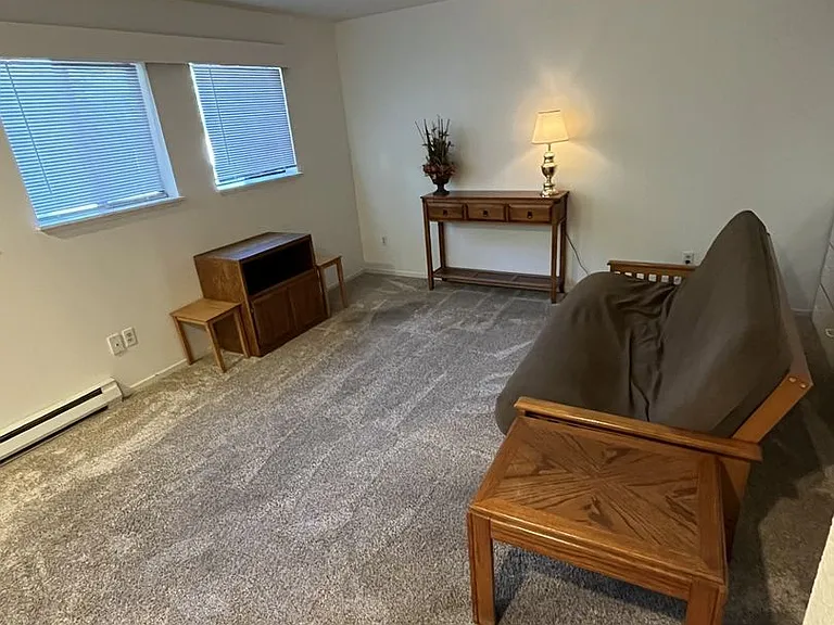 56856 Enterprise Dr — Photo 4