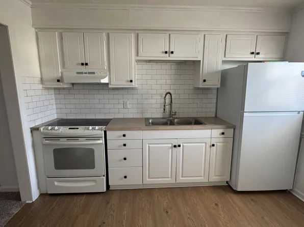 1115 N Motorola Dr, Pontiac, IL 61764