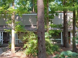 302 Wood Grove Ct APT 16, Tallahassee, FL 32301