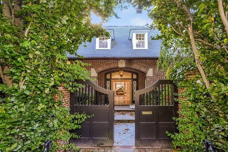 63 Coggeshall Ave, Newport, RI 02840 Zillow