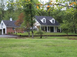 122 Raven Rock Rd, Stockton, NJ 08559