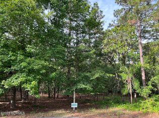 304 Lazar Ln, Aberdeen, NC 28387