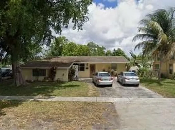 4501 NW 36th Street, Lauderdale Lakes, FL 33319