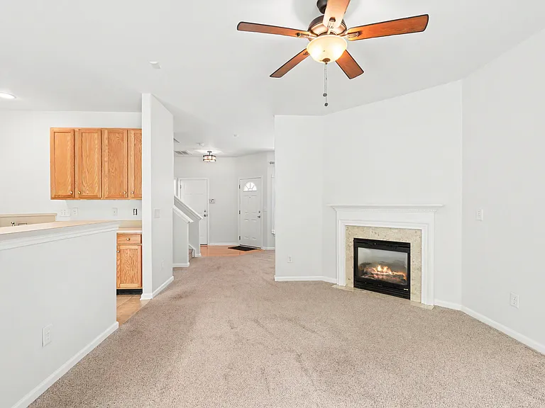 12411 Stratfield Place Cir — Photo 8