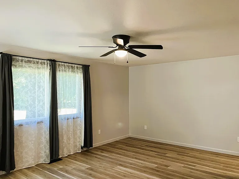 2810 Timber Ct SE — Photo 13