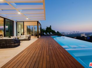 1433 Devlin Dr, Los Angeles, CA 90069