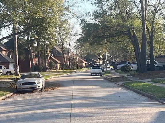 4th image of 20307 Lionsgate Ln