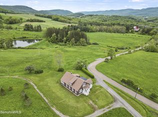 860 Stratton Rd, Williamstown, MA 01267