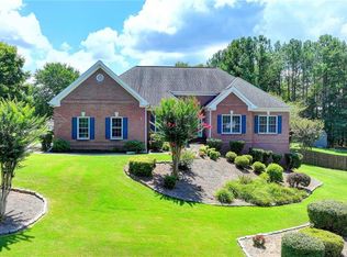 3713 Elinburg Cove Trl, Buford, GA 30519