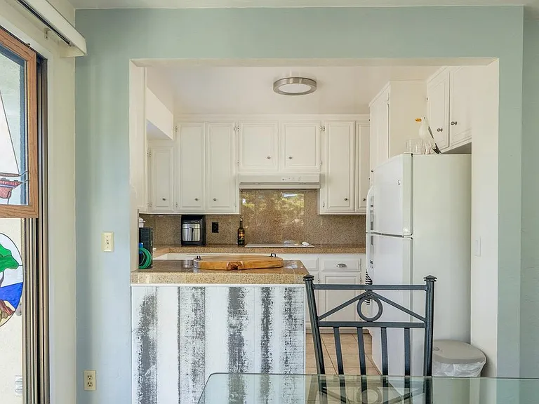 920 Lighthouse Ave #E — Photo 12