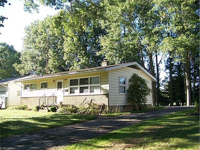 1st image of 545 Skylark Ave