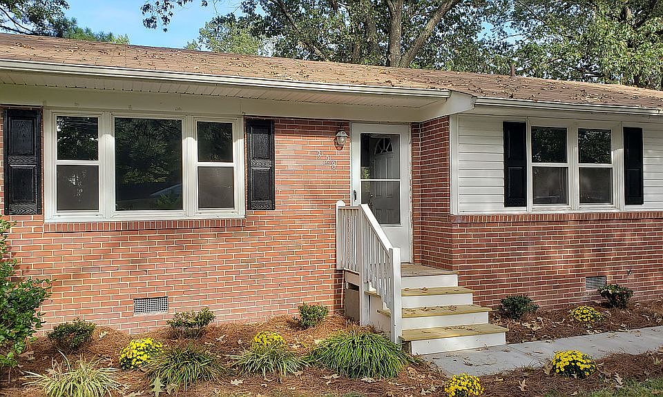 1st image of 328 Dodge Dr