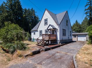 3722 NW 18th St, Bremerton, WA 98312
