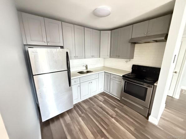 1219 2nd Ave APT 202