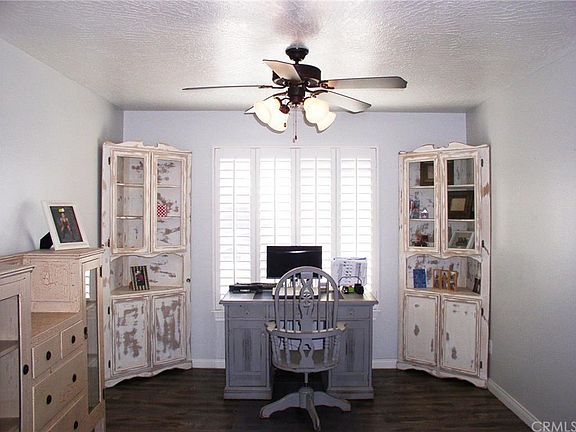 4th image of 6963 Hillcrest Ct