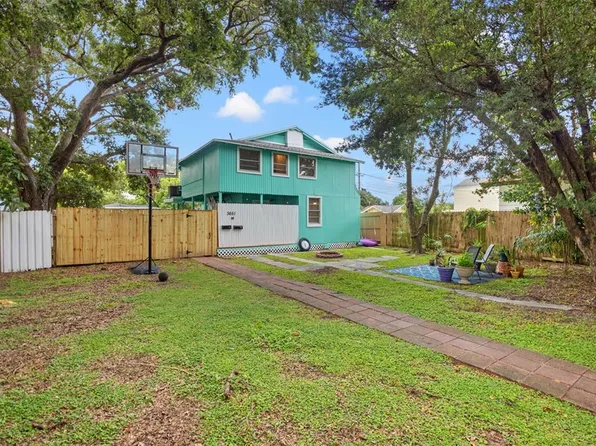 3651 15th St N, Saint Petersburg, FL 33704