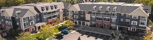 Delafield Lakes Apartments Photo 1