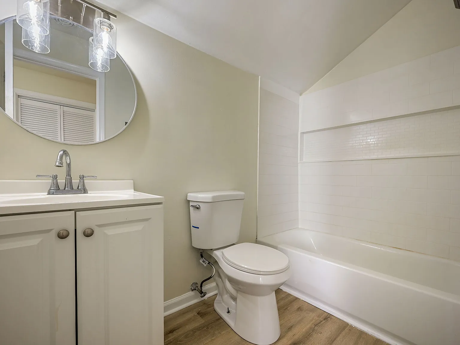 3 bed, 1225 sqft, $1,250 — Photo 4