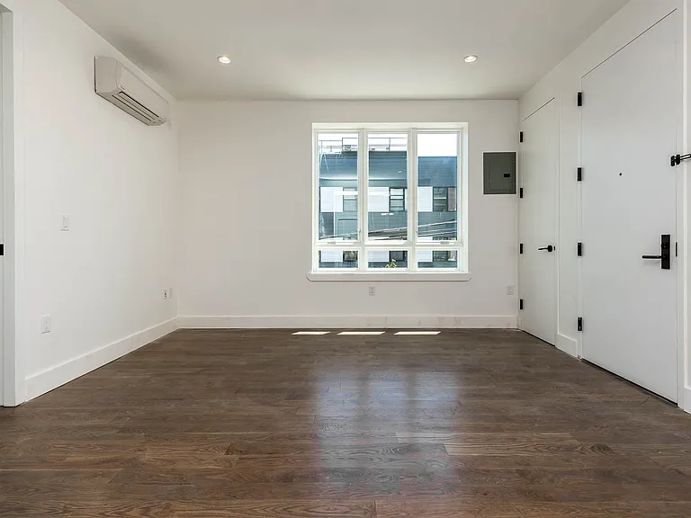 164 Central Ave #3A — Photo 5