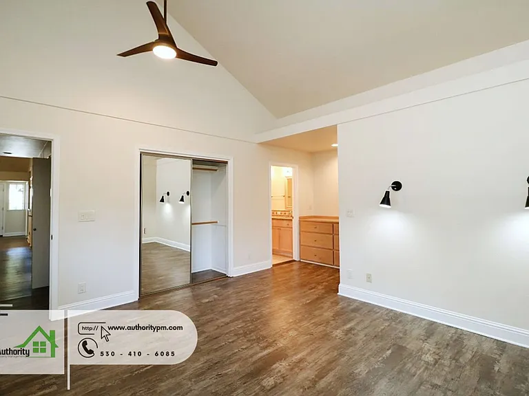 3747 Sunday Ct — Photo 14