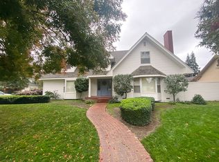 2180 Castleview Dr, Turlock, CA 95382