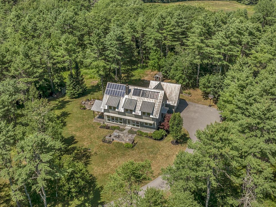 10 Cranberry Ridge Road, Freeport, ME 04032 | Zillow