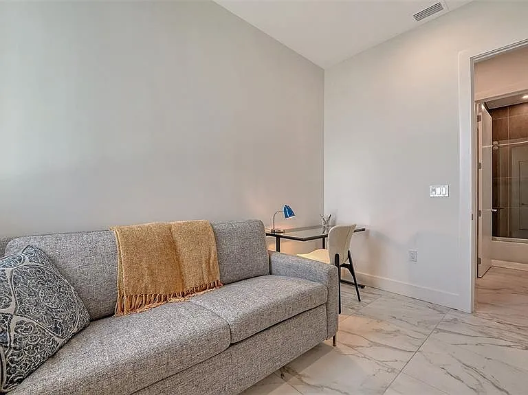 33 S Palm Ave #804 — Photo 36