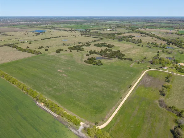 County Road 1046, Celeste, TX 75423