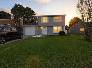 923 Chatsworth Dr, Newport News, VA 23601