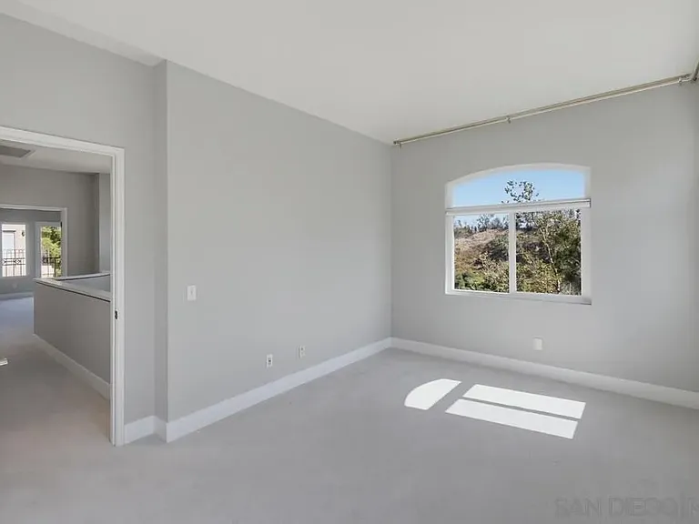 7130 Calabria Ct #E — Photo 54