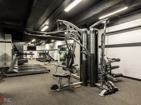 333 East 66th Street image 11 of 16