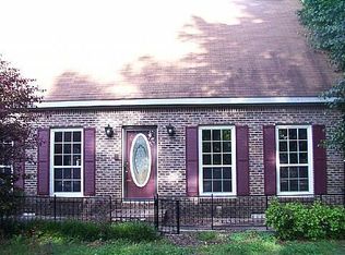 210 Williams Ave, Florence, AL 35634