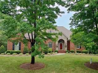 3587 Burnley Dr, Clemmons, NC 27012